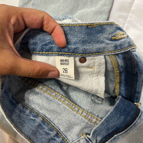 BDG Jeans - Picture 4 of 4